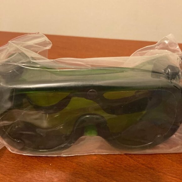 Glendale Optical Co. Laser Safety Goggles - Picture 2 of 3